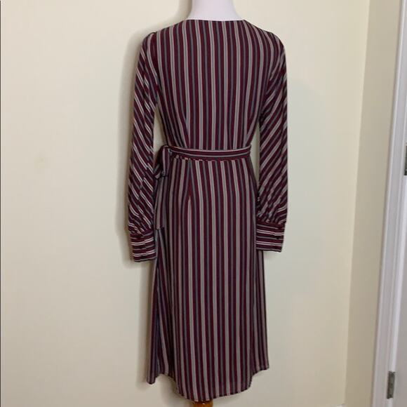 Chelsea28 Striped Long Sleeve Wrap Midi Dress NWOT Size Small - Picture 7 of 10